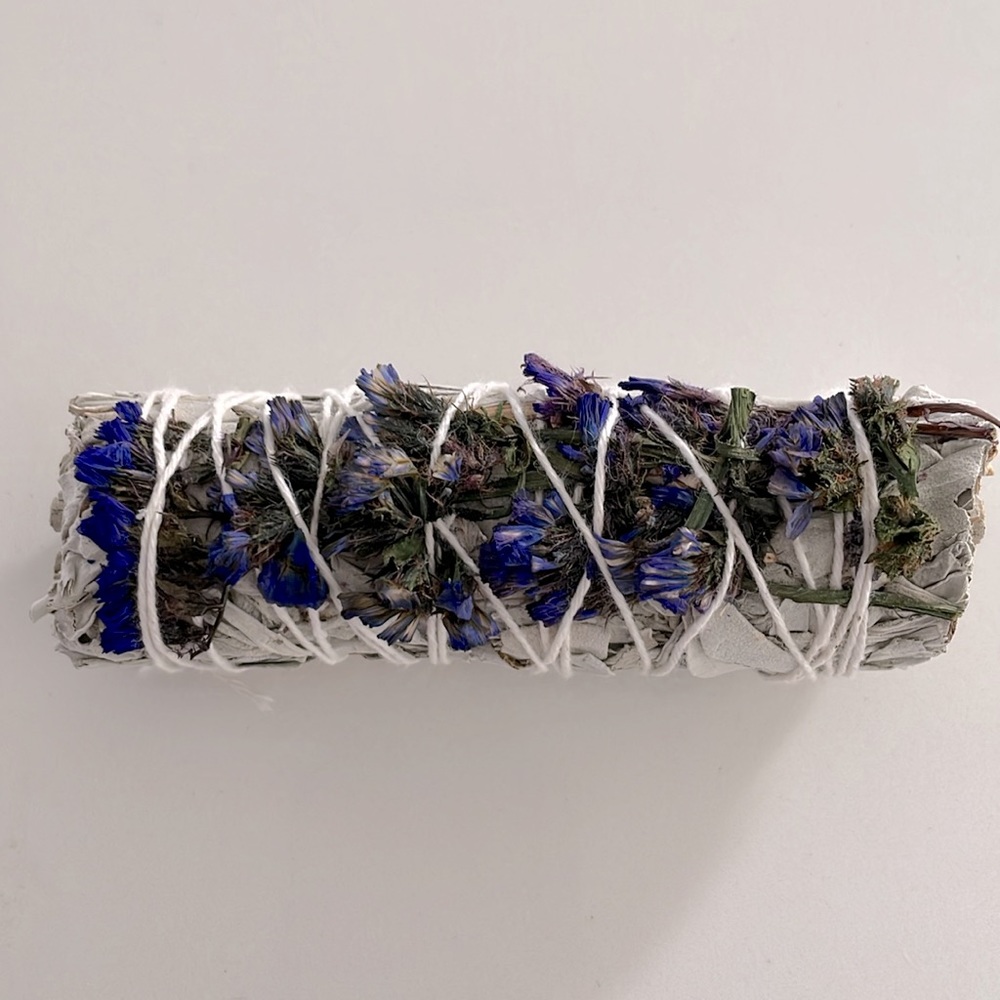 White Sage smudge stick w/ dark blue dried flowers 4.5”